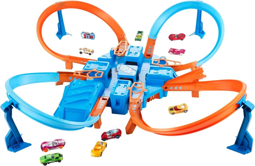 Hot Wheels Track Set with 1:64 Scale Toy Car, 4 Intersections for Crashing, Powered by a Motorized Booster, Criss-Cross Crash Track (Amazon Exclusive)